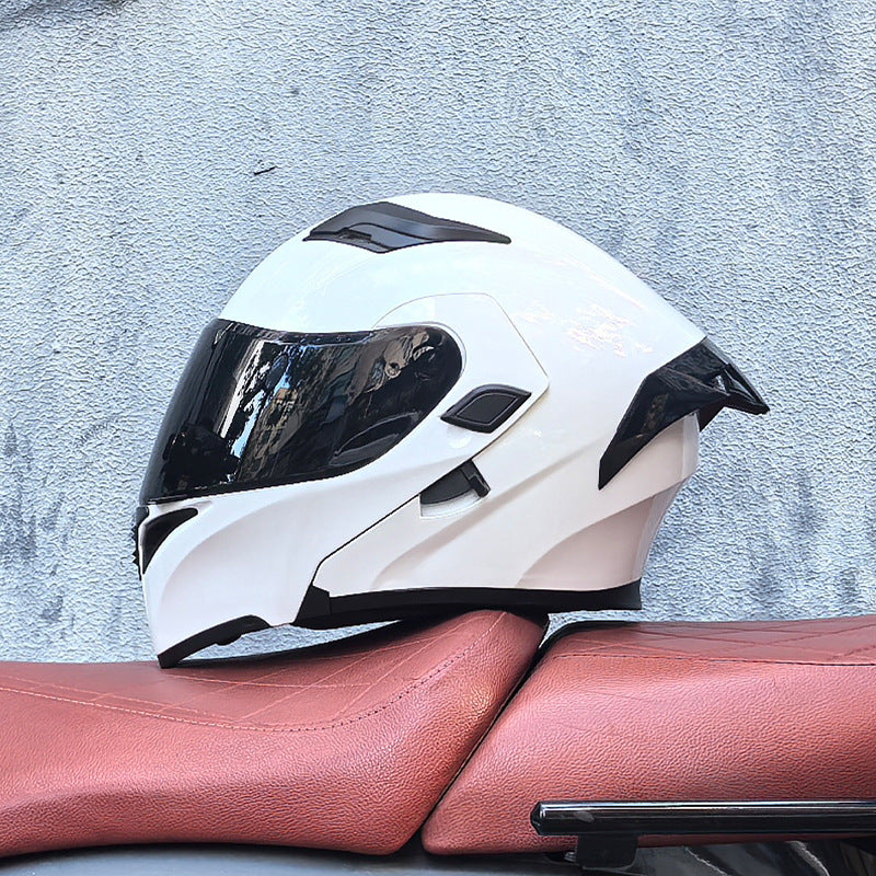 Motociklistička kaciga s dvostrukim vizirom, veliki rep, 3C certifikat
